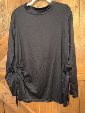 Women's Black Long-Sleeve Tie-Detail Shirt size 2XL